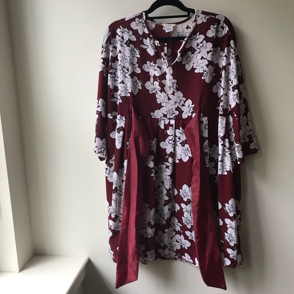 Dress - Picture 4 of 7